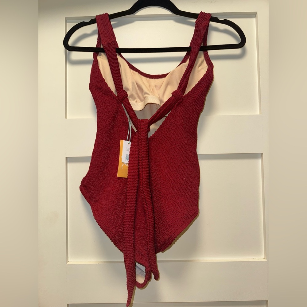 Brand New One Piece SwimSuit - Tags & Liner intact. Women’s Size M (8-10)